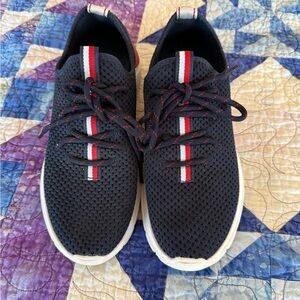 Tommy Hilfiger women’s Size 6 Navy Blue Sneakers with Red and White Accents